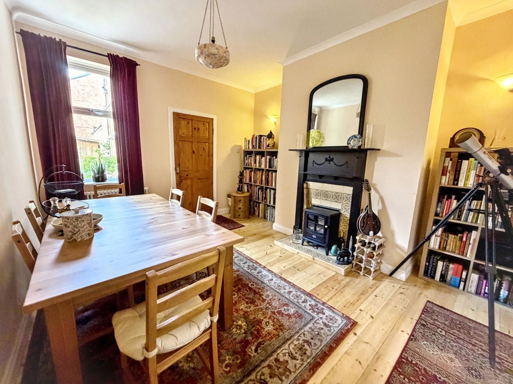 Property image 3 of 17