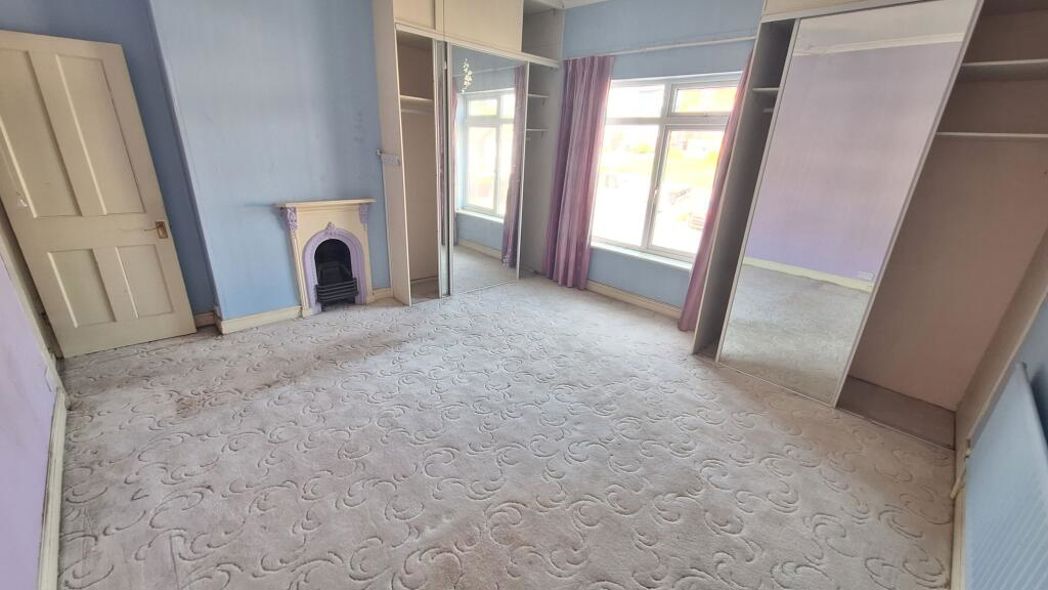 Property image 7 of 14