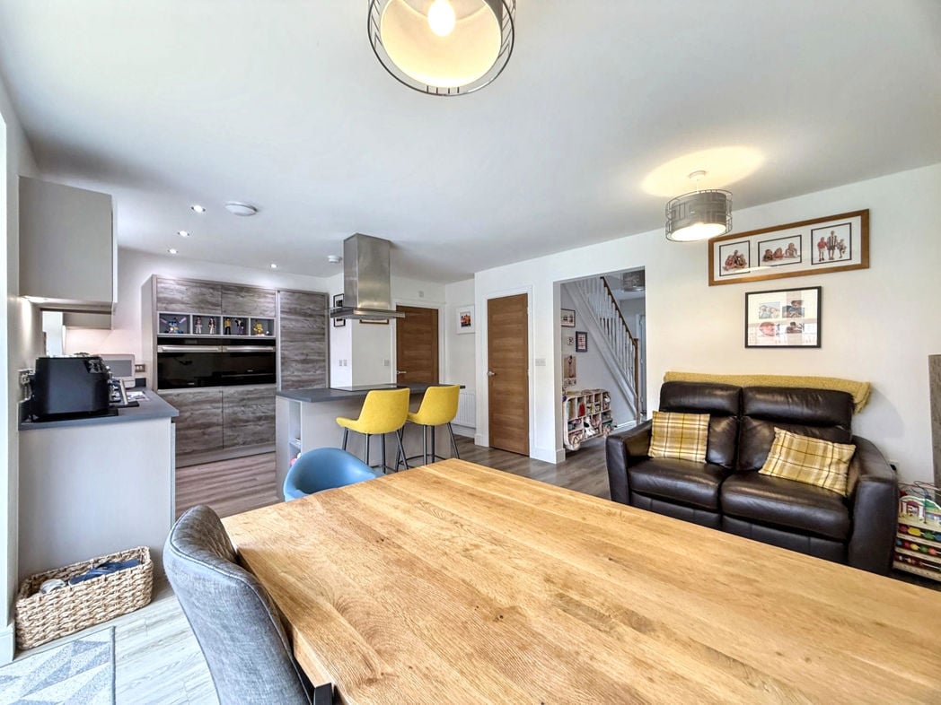 Property image 5 of 29