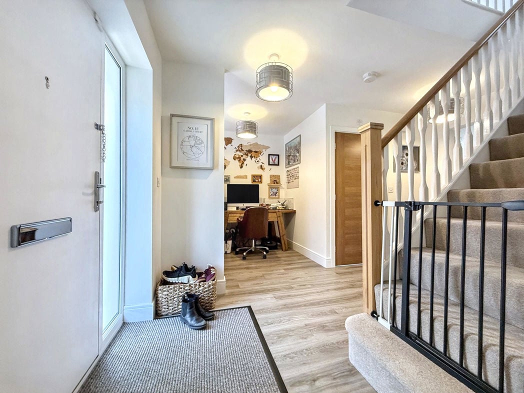 Property image 11 of 29