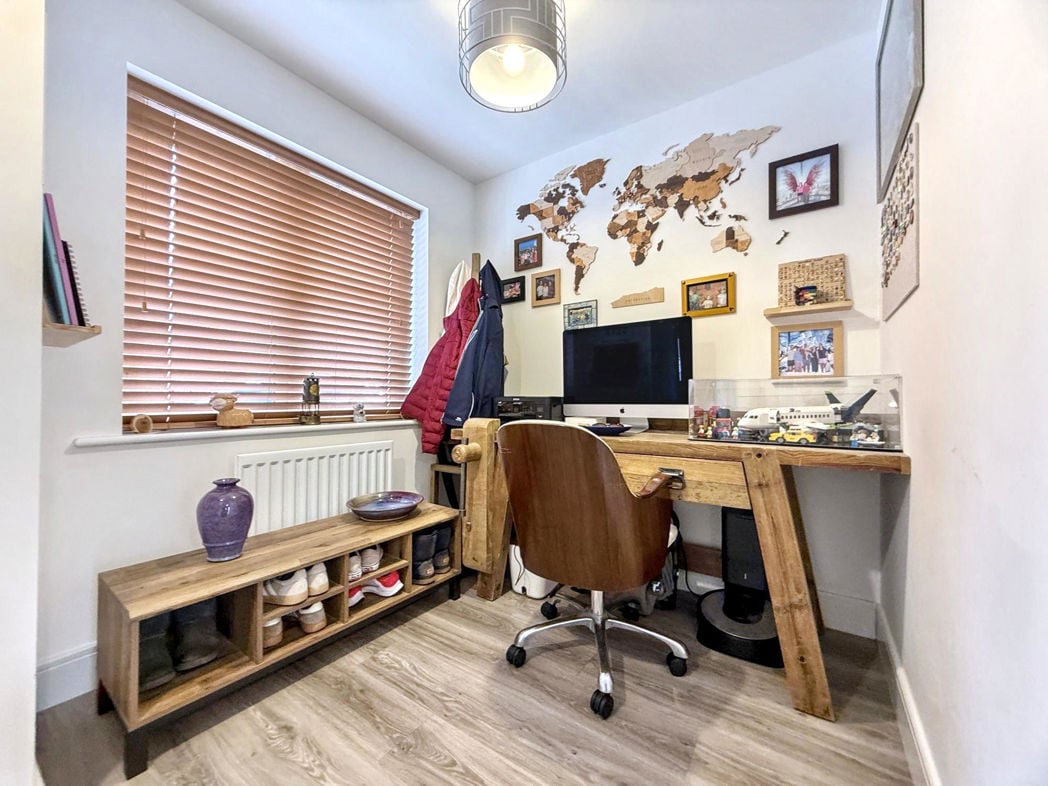 Property image 12 of 29