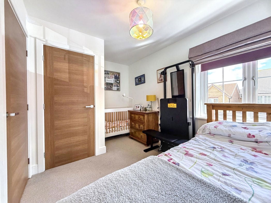 Property image 17 of 29