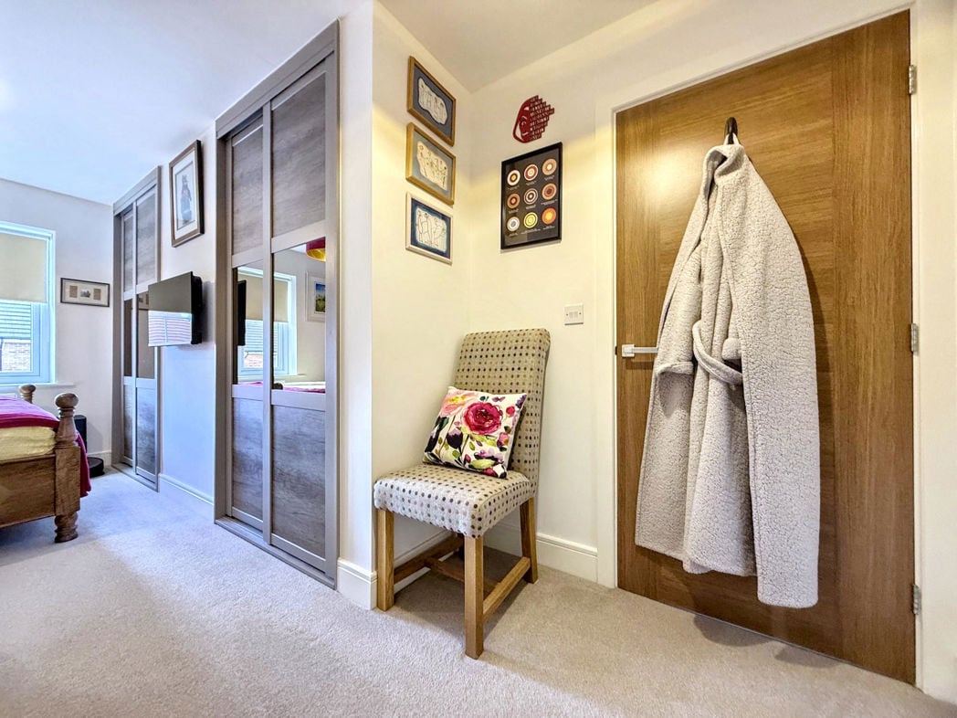 Property image 21 of 29