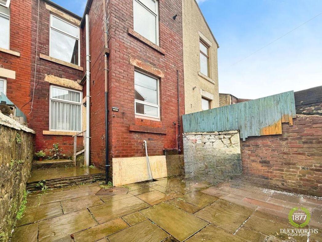 Property image 16 of 17