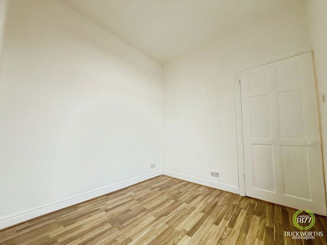 Property image 7 of 17