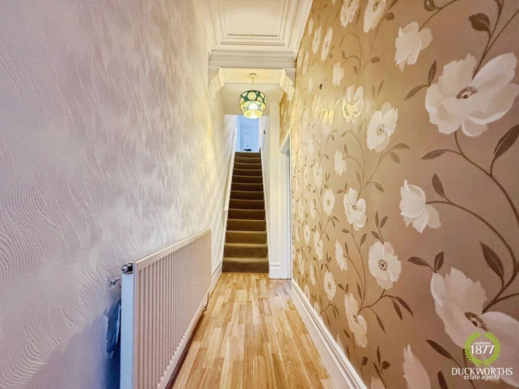 Property image 13 of 17