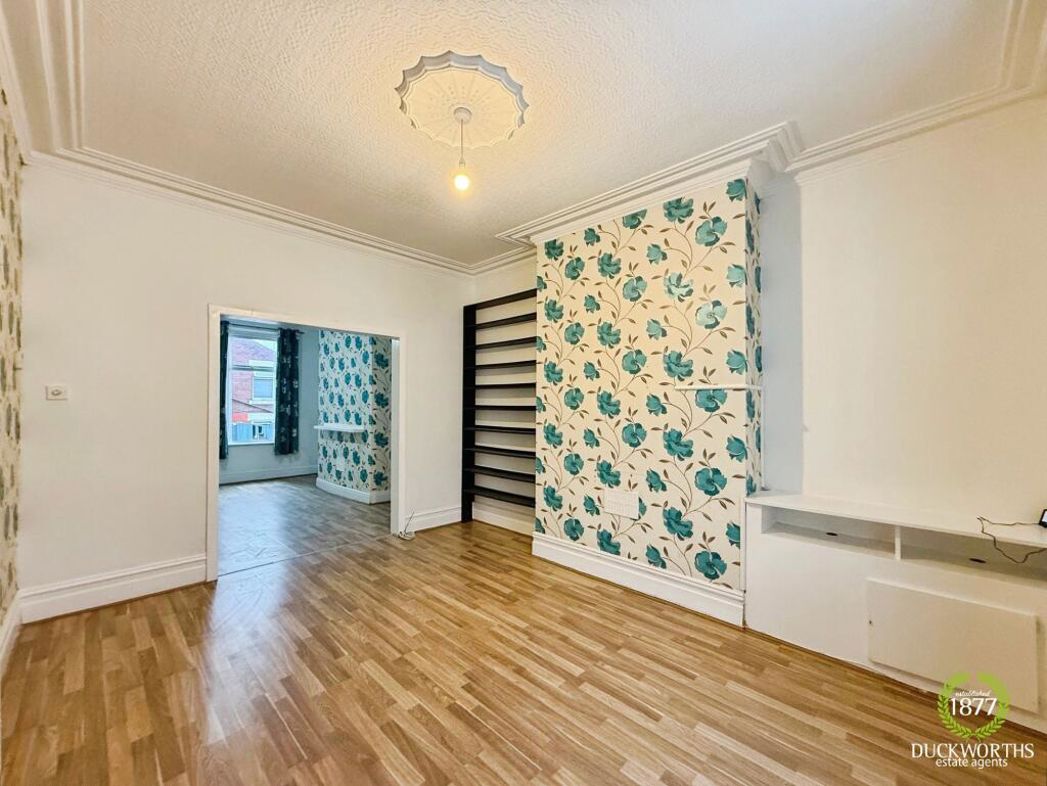 Property image 2 of 17