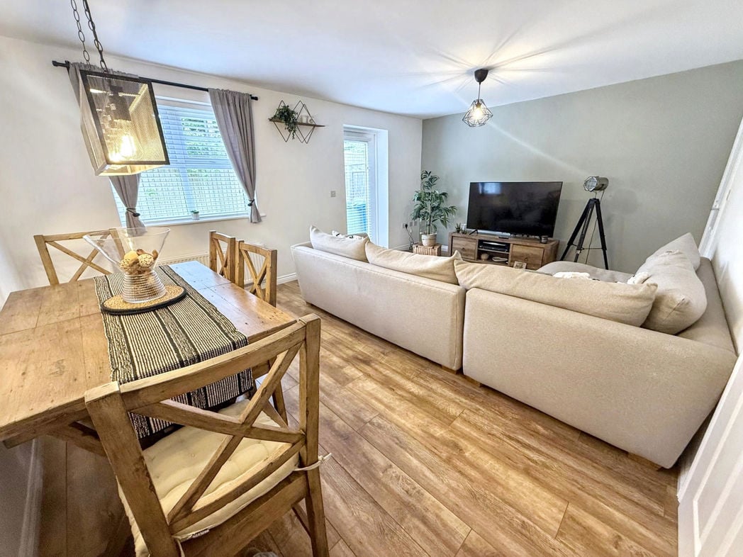 Living/dining Room