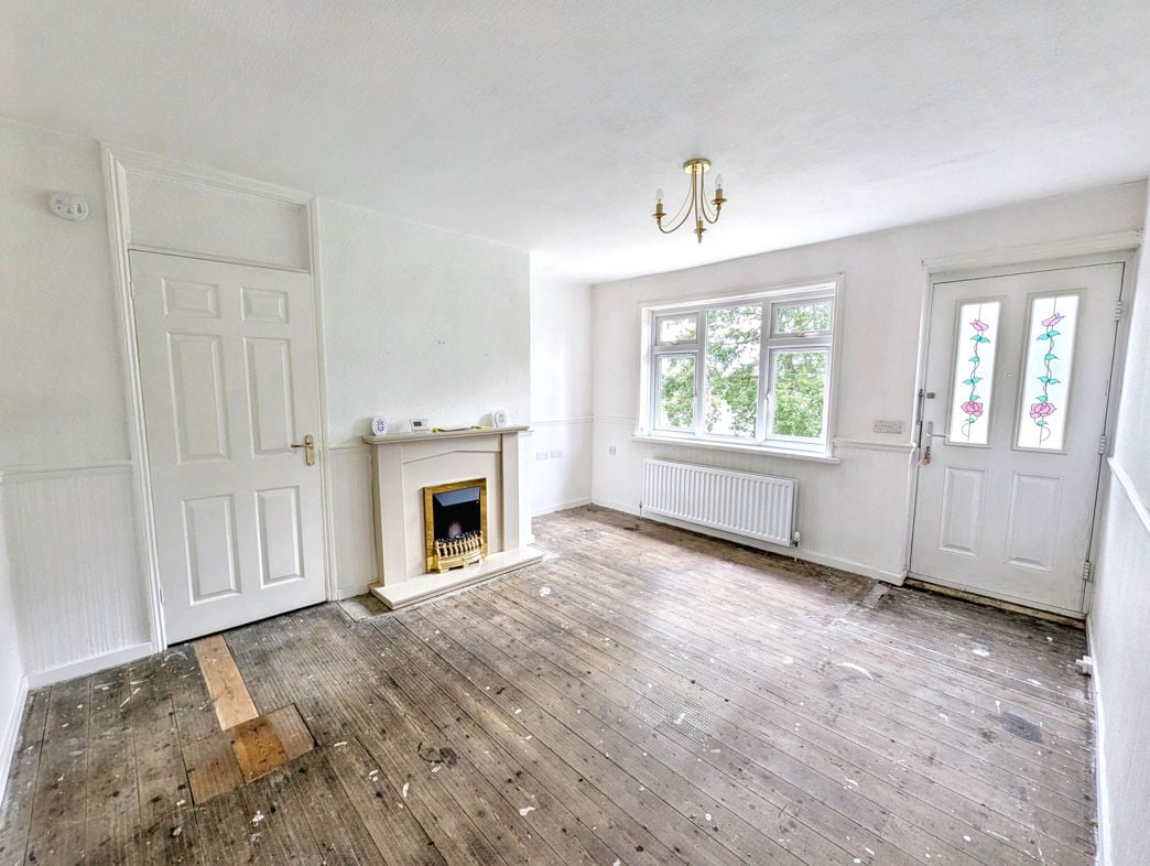 Property image 4 of 12