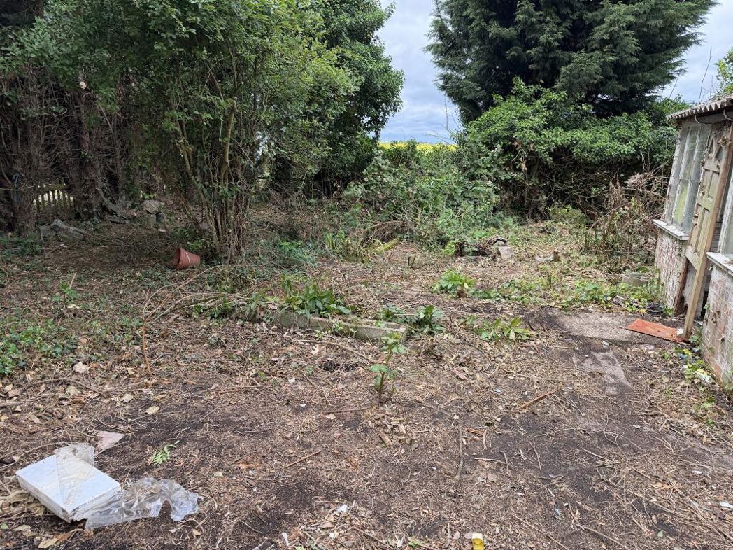 Property image 9 of 13