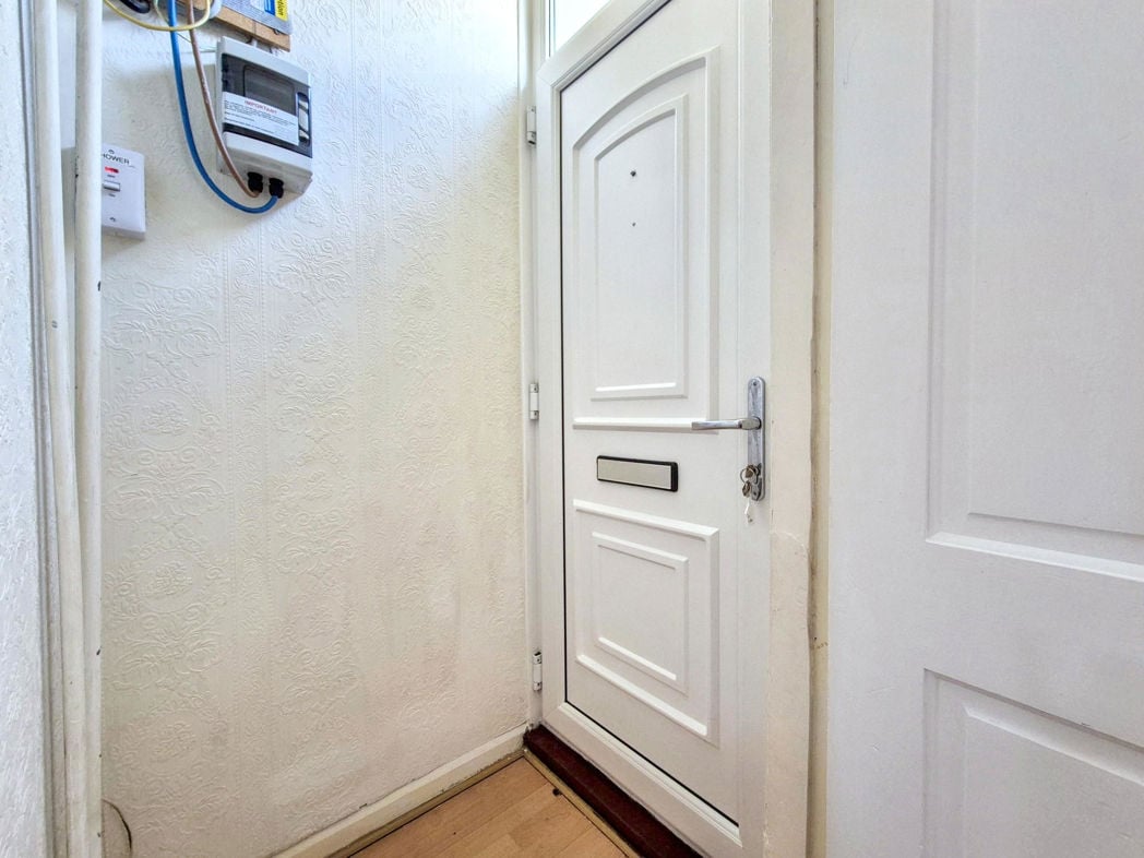 Entrance/Hallway