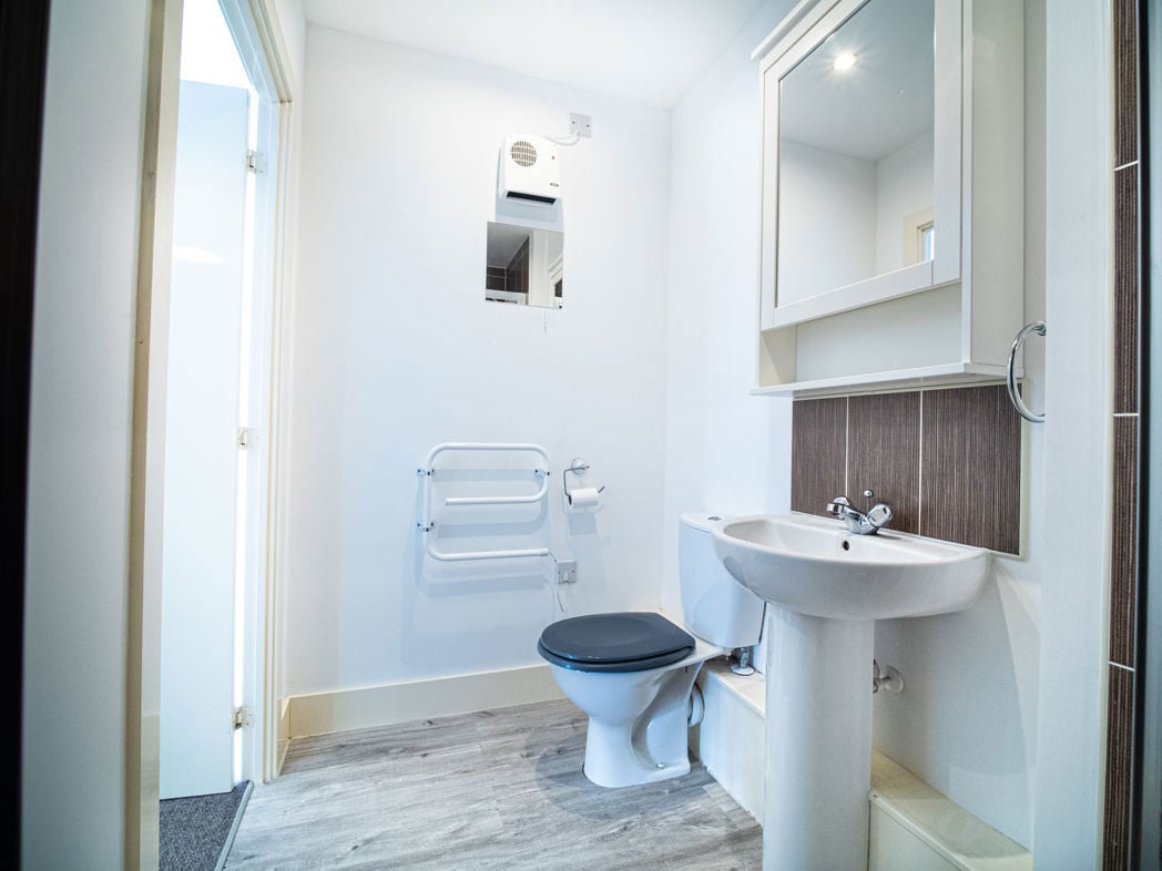 Bathroom 2