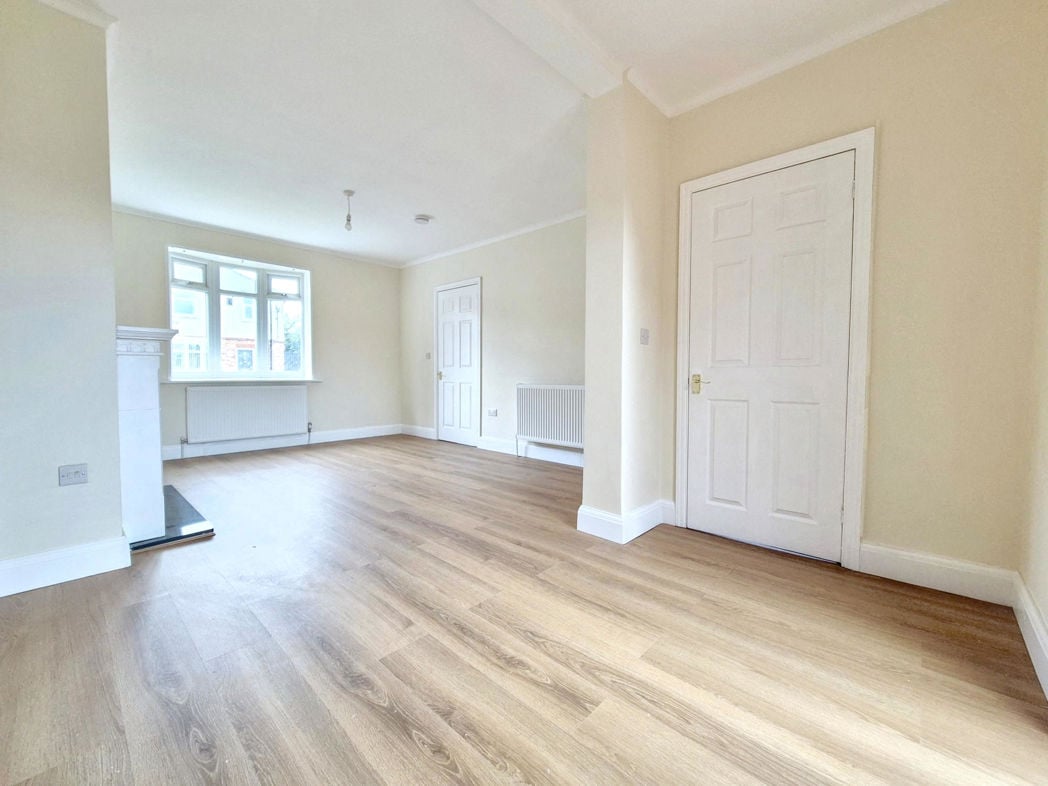 Property image 7 of 21