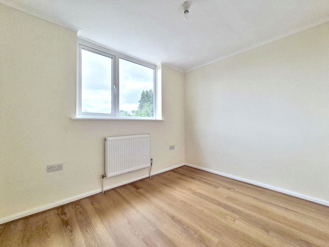 Property image 17 of 21