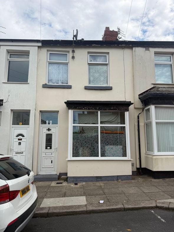 Property image 1 of 17
