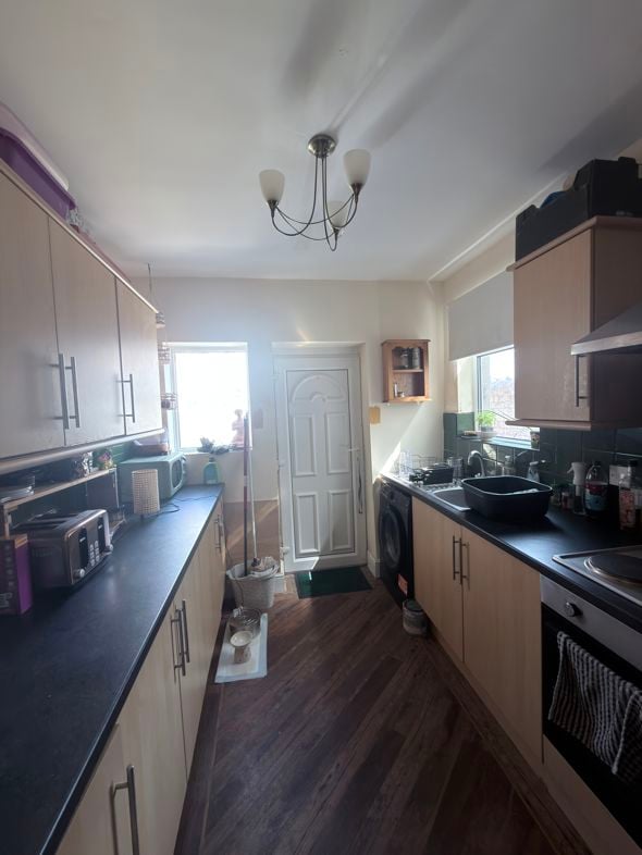 Property image 7 of 17