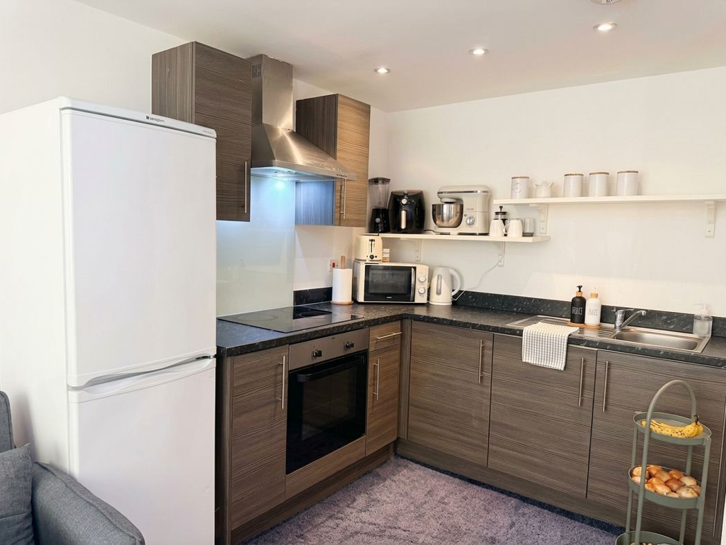 Property image 2 of 7