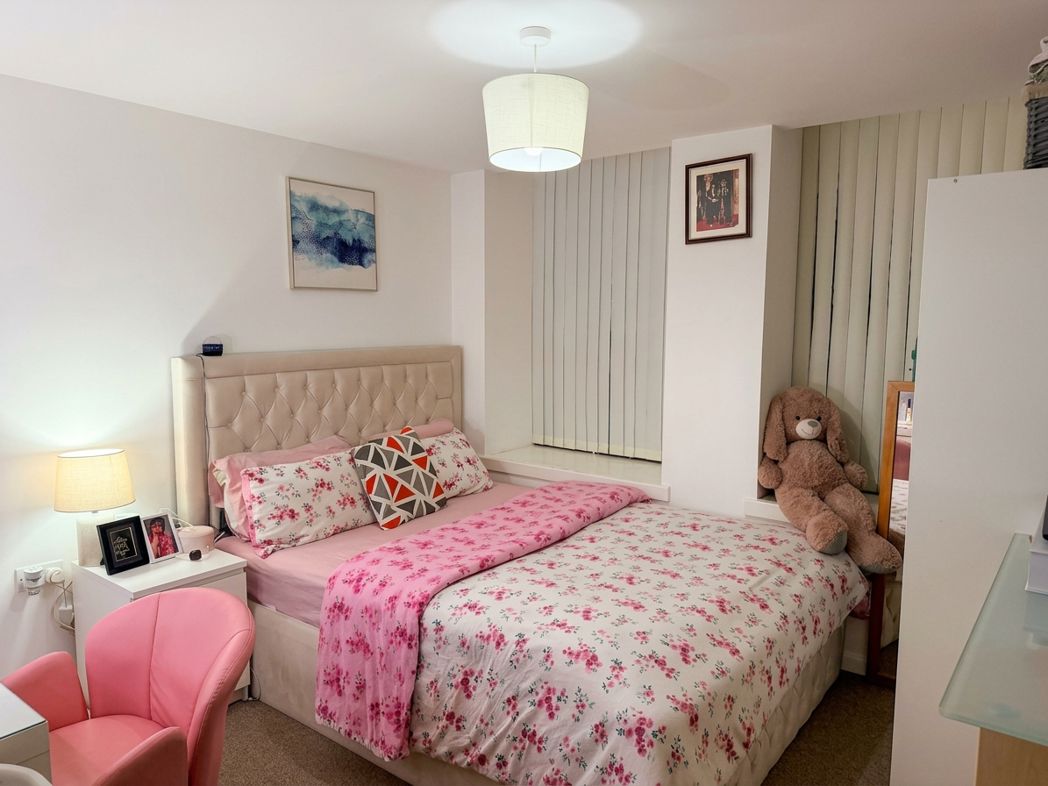 Property image 3 of 7