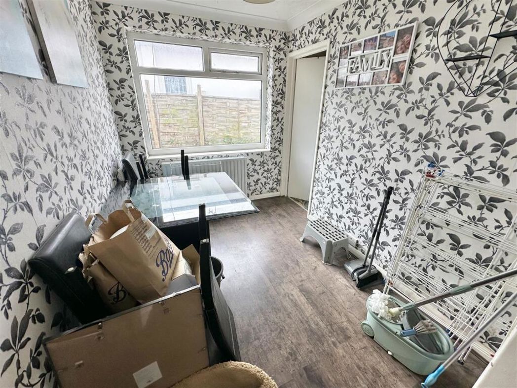 Property image 7 of 15