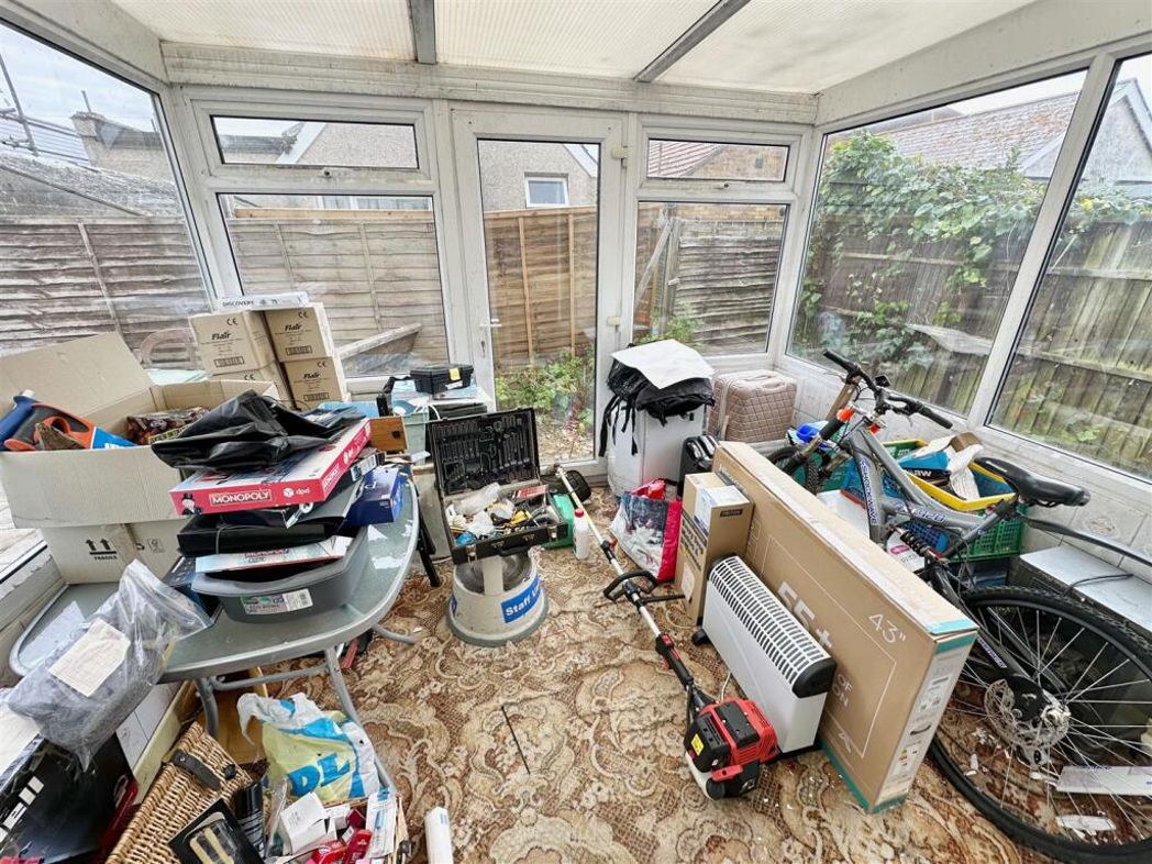 Property image 8 of 15