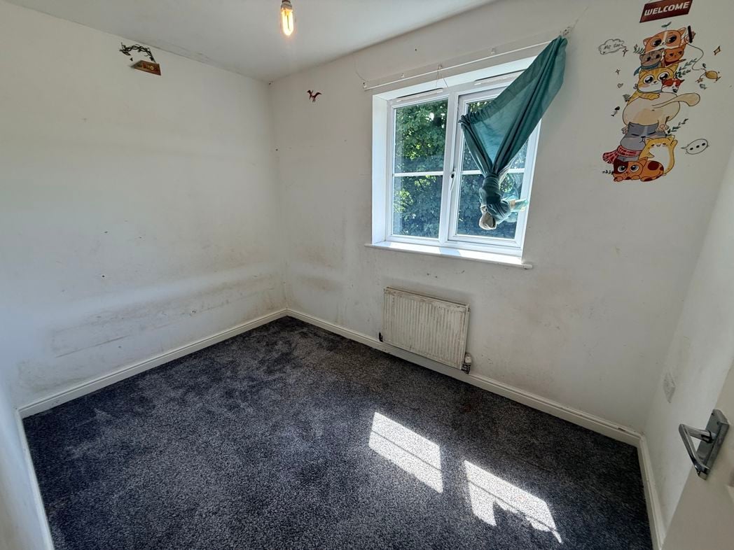 Property image 7 of 8