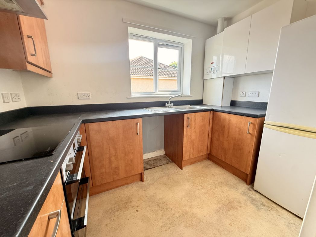 Property image 6 of 9