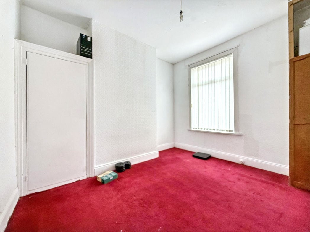Property image 7 of 13