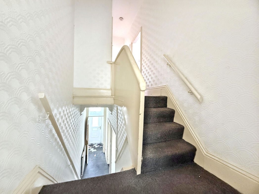 Property image 10 of 13