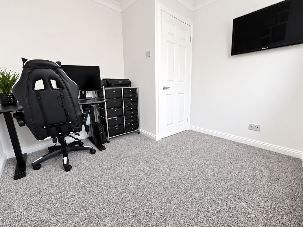 Property image 18 of 23