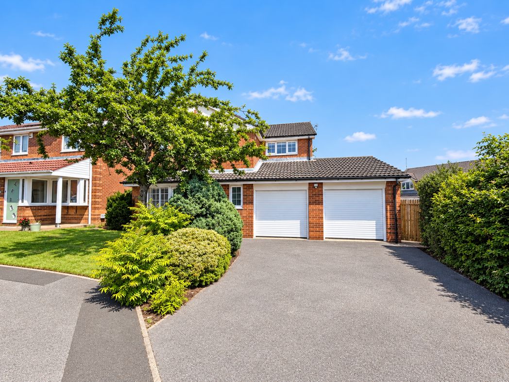 Property image 1 of 23