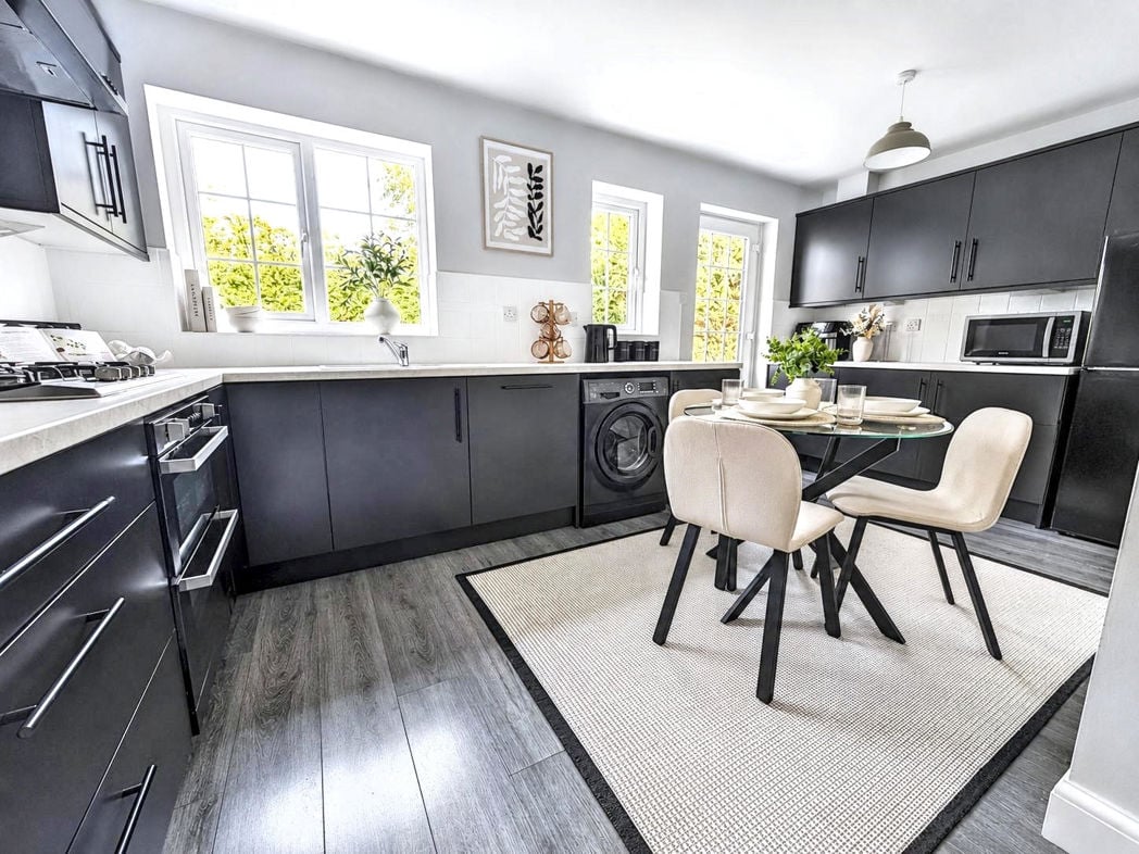 Property image 7 of 23