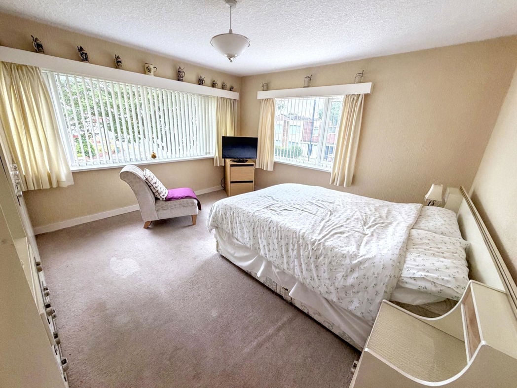 Main bedroom