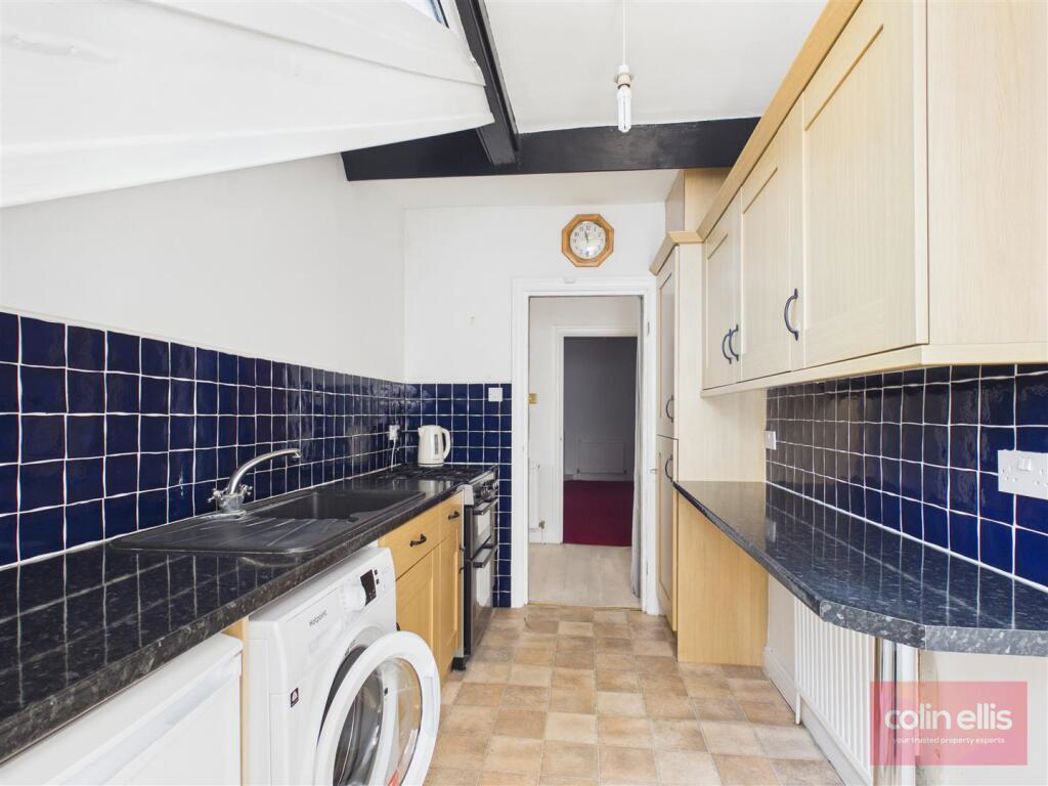 Property image 4 of 14