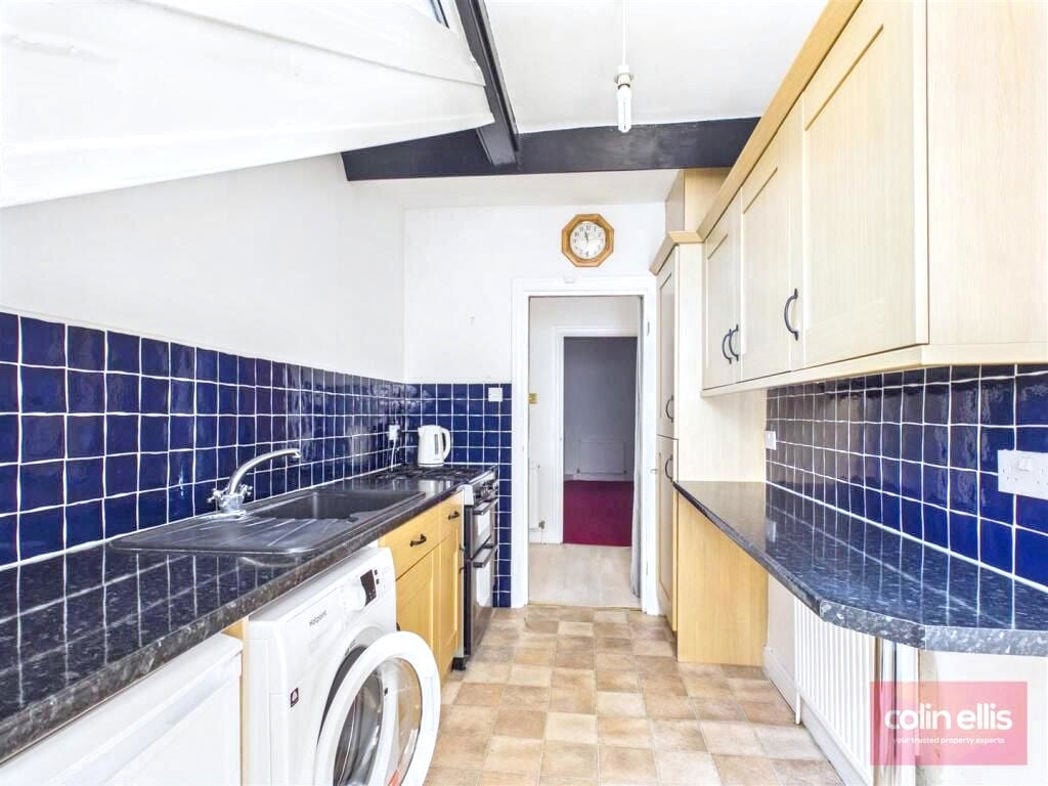 Property image 7 of 14