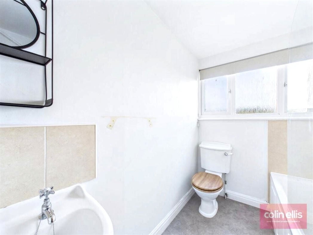 Property image 14 of 14