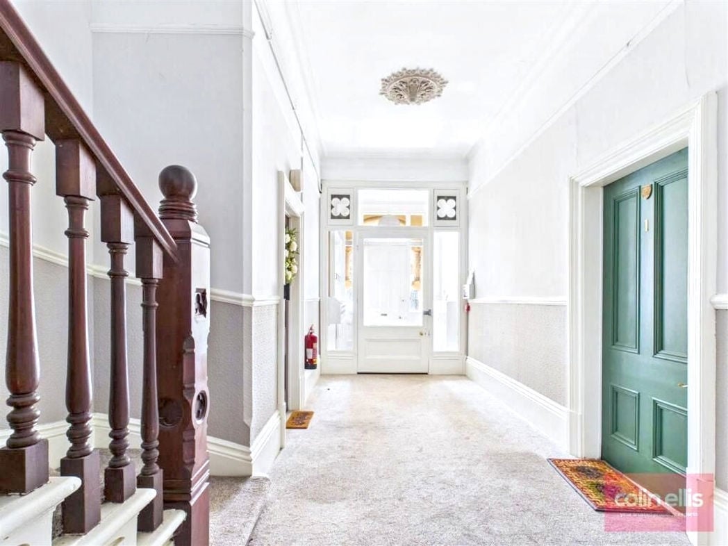 Property image 2 of 14