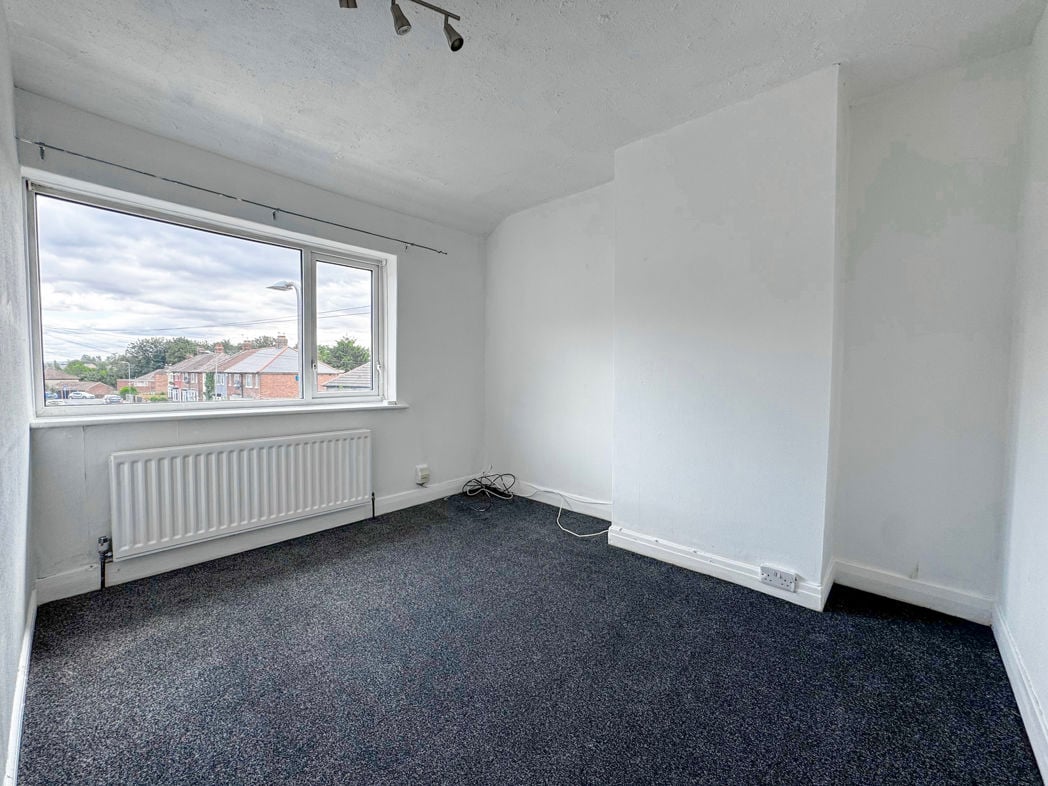 Property image 6 of 9