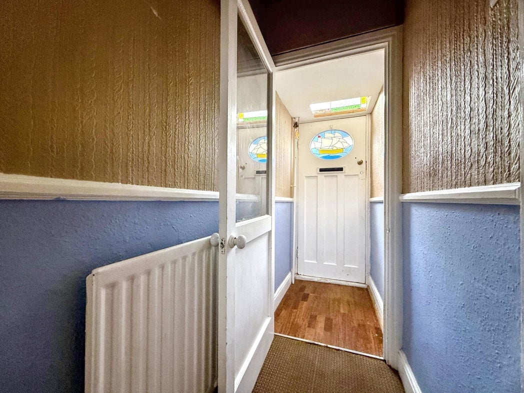 Property image 9 of 16