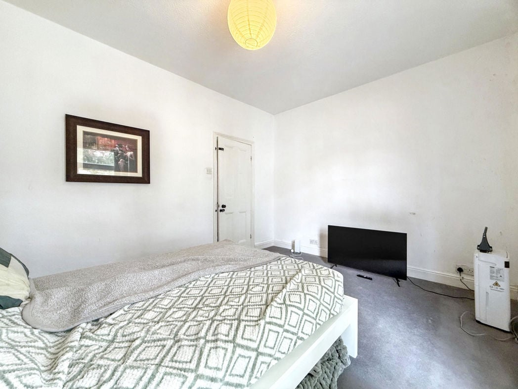 Property image 14 of 16