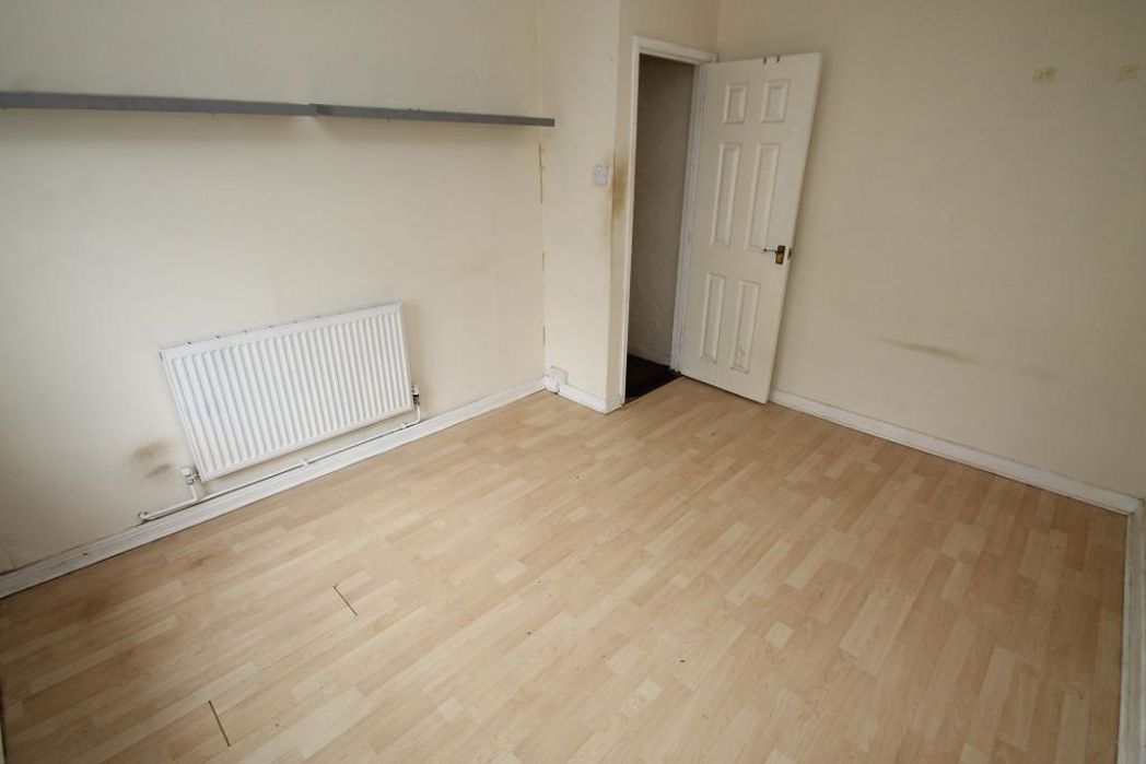 Property image 11 of 19