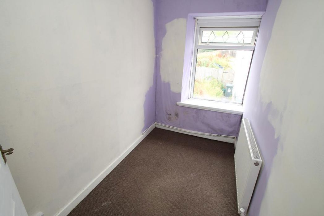 Property image 14 of 19