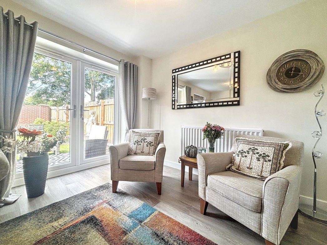 Additional Living Room Image