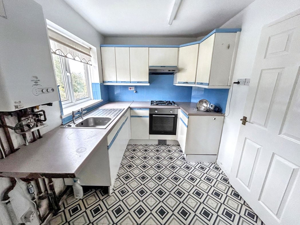 Property image 6 of 22