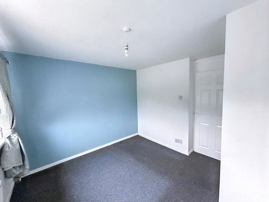 Property image 16 of 22