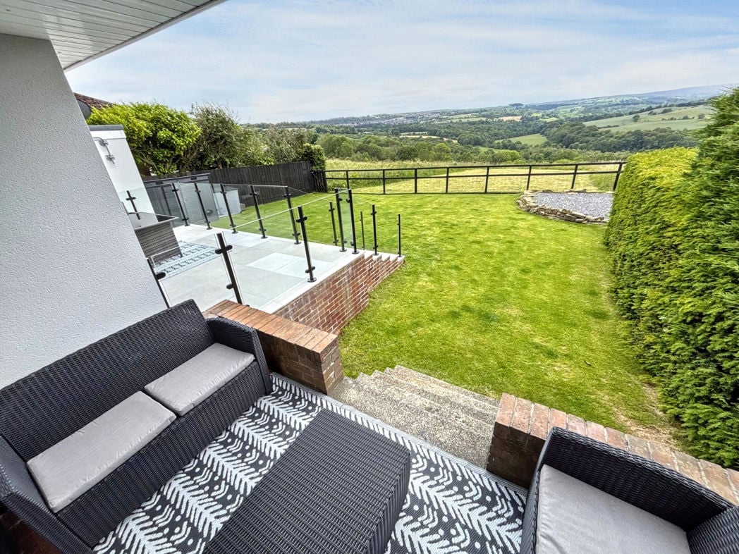 Property image 25 of 27