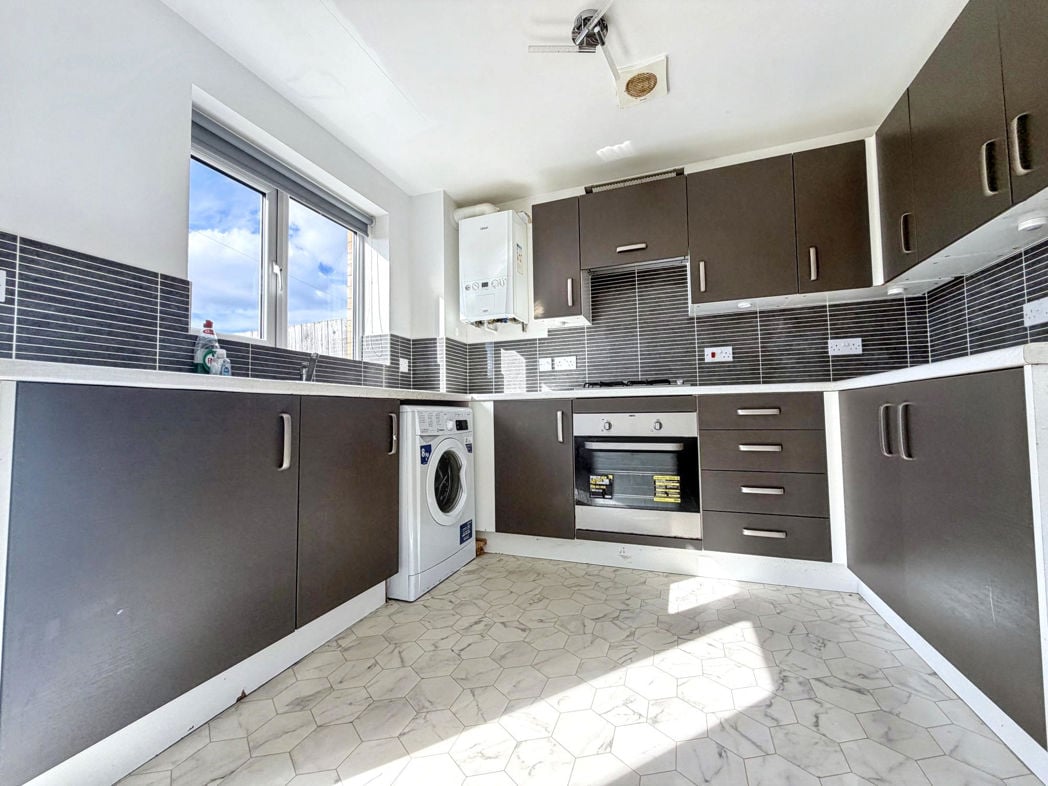 Property image 7 of 20