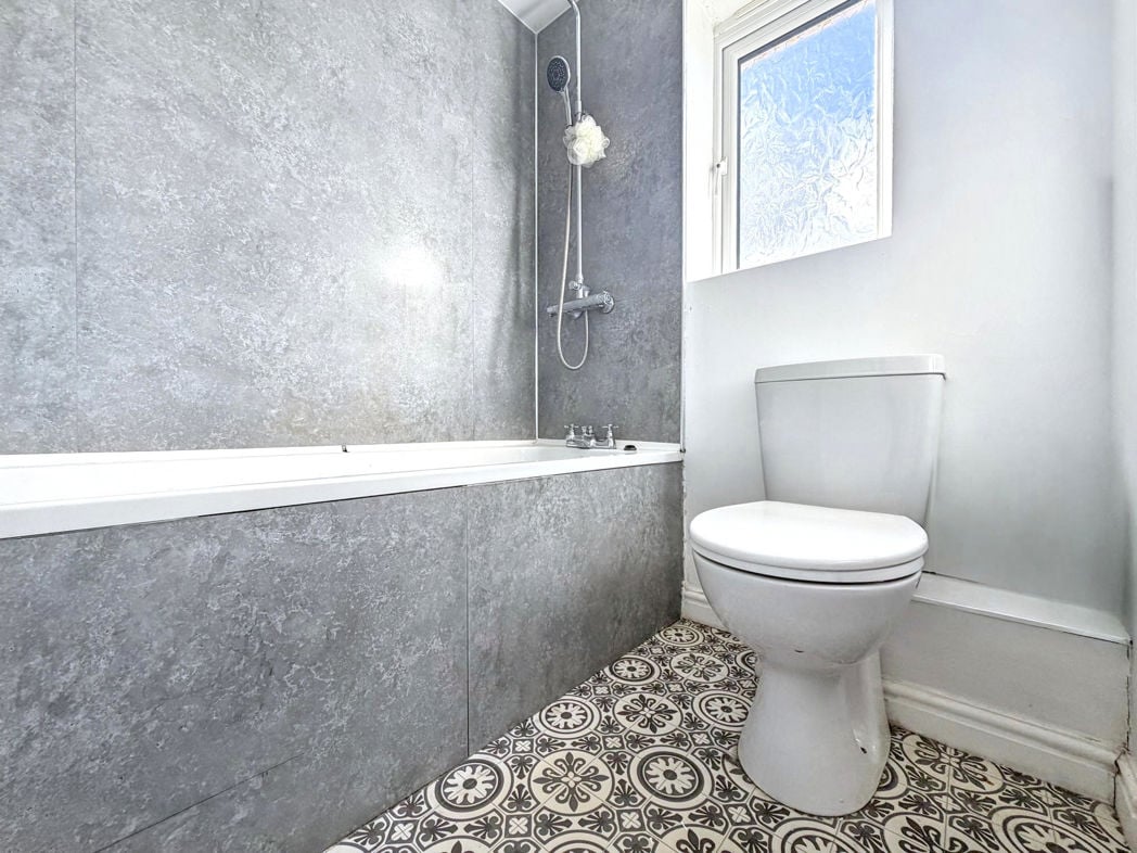 Property image 16 of 20