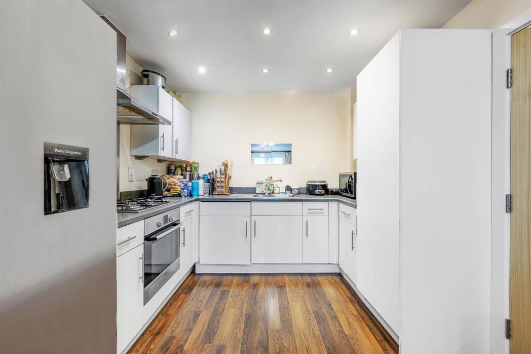 Property image 3 of 9