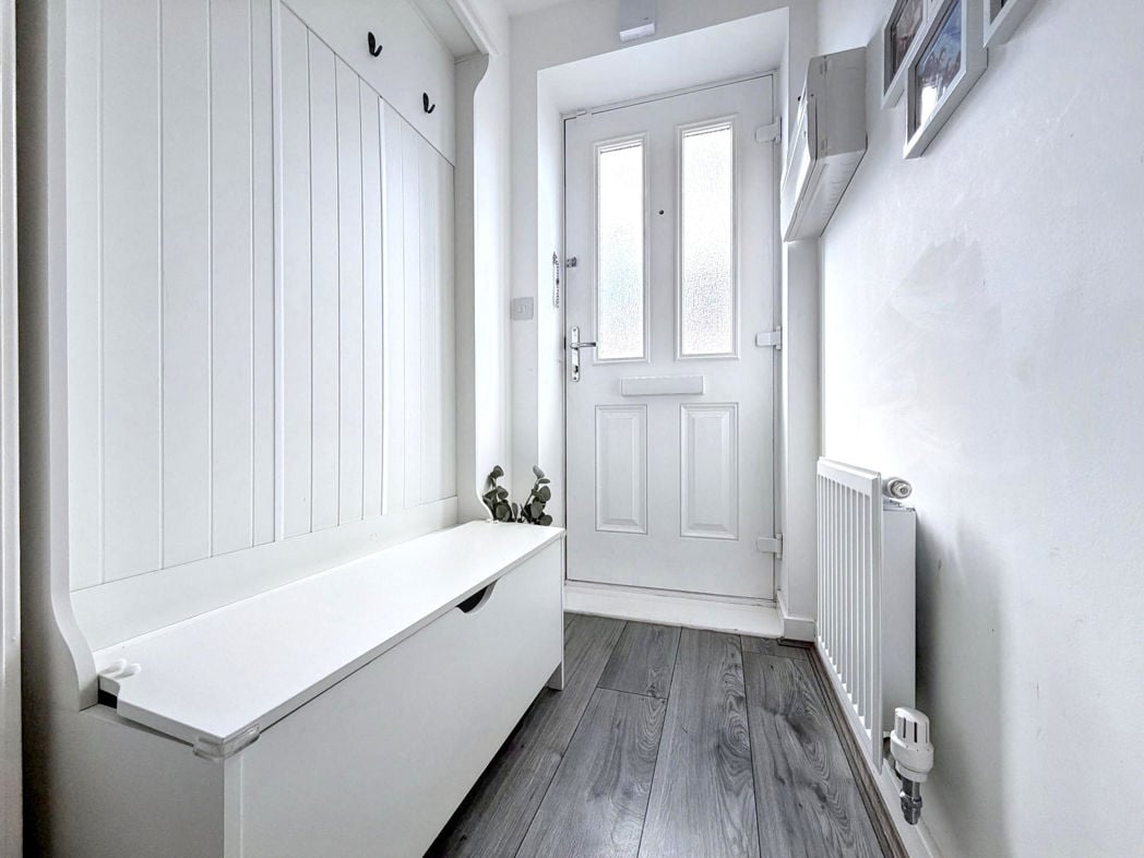 Entrance/Porch