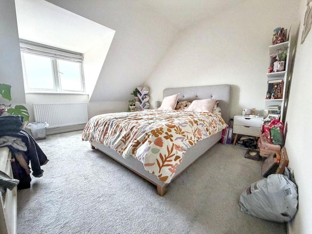 Property image 16 of 22